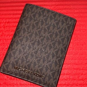 Michael Kors passport cover